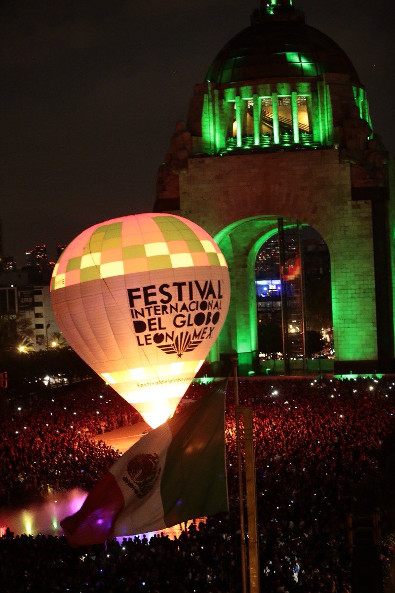 Tvmos_'s tweet photo. #Noticias I @barbaraderegil y @ESCORPIONGOLDEN
serán los embajadores de la edición 19 del @FIGLeon.
Más de 200 globos pintarán del 15 al 18 de Noviembre los cielos de la ciudad de Léon en el @parkmetroleon
🎫Adquiere ya tus boletos ➡️ https://t.co/QJpUeVq9zg
#FIG2019 #TVMOS https://t.co/4PNulebsiE