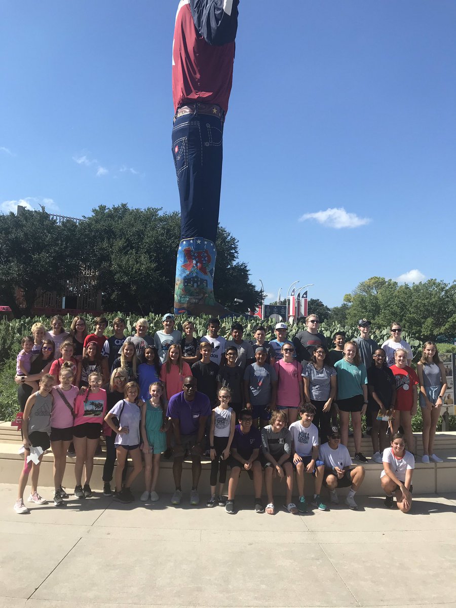 Cain family representing at the State Fair of Texas for our annual picture! Big Tex is sporting his new duds!!! #cainstrong