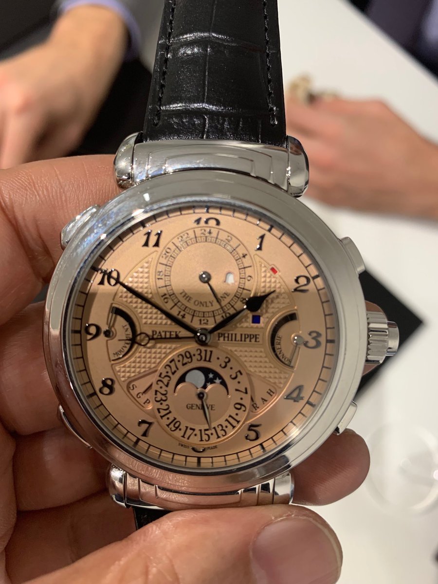 newsonali's tweet photo. Picture doesn’t do the watch and particularly the dial justice...record price? #onlywatch #PatekPhilippe https://t.co/pLuar1rXw5