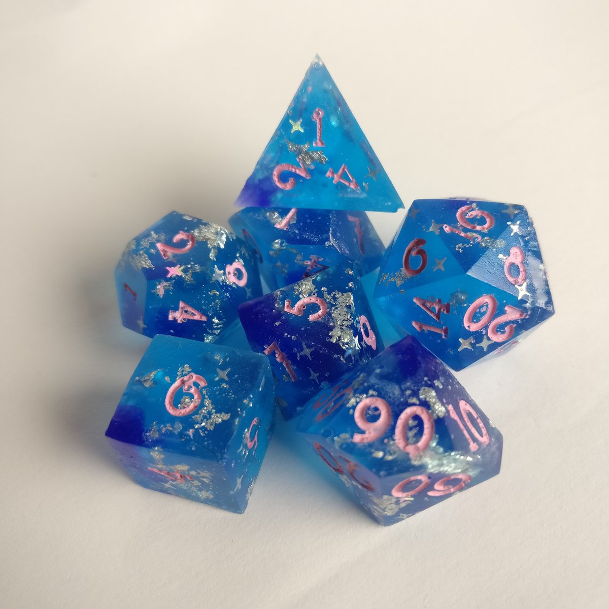 Dg Dice Also I M Really Liking The Name Game So Hmu What To Call These Dnd Dice Ttrpg Handmadedice Critters Dice Flawedset T Co 2q4fa2nk8v Online Oct 4th 10pm Cest Dg Dice Also I M Really Liking The Name Game So Hmu What To Call These Dnd Dice Ttrpg Handmadedice Critters Dice Flawedset T Co 2q4fa2nk8v Online Oct 4th 10pm Cest