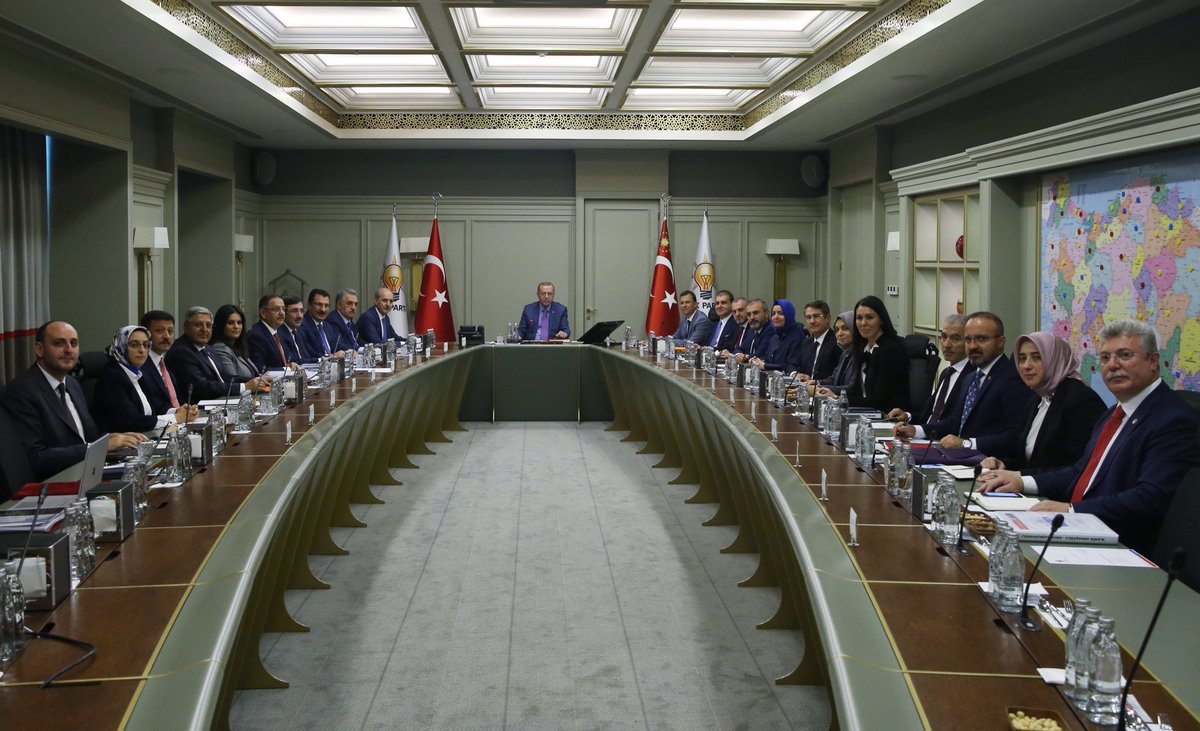 Cumhurbaşkanımız, Genel Başkanımız Sn. <a href="/RTErdogan/">Recep Tayyip Erdoğan</a> başkanlığında Merkez Yürütme Kurulu (MYK) toplantımızı gerçekleştirdik. Toplantımızın hayırlara vesile olmasını diliyorum.