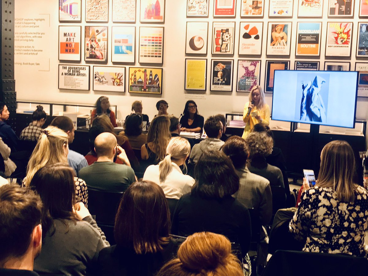 Women in Design <a href="/LaurenceKingPub/">Laurence King</a>
Charlotte Fiell, Clementine Fiell, Faye Toogood, Ineke Hans and Kim Colin discussing women’s design achievements <a href="/Tate/">Tate</a> Modern #TerraceBookshop