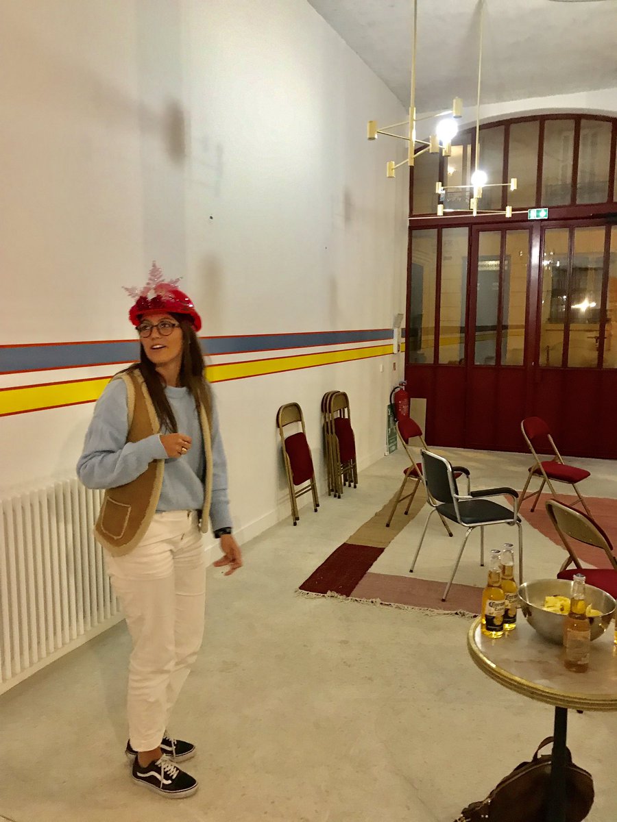 digital_ladies's tweet photo. @school_ada @LadiesCodeParis @ya_f @juliendorra @MereteBuljo @_TheFamily @ChloeHermary @FlashTweet @SolenneBLG @NathOllier @IT_4_Girls @_samueltamba @JLCarves @SANDDELA @MurielBBG @fred_havard #workinprogress Si l’école de #code @school_ada ouvre la semaine prochaine! 🏗
@ChloeHermary nous fait la visite des lieux avec son casque de chantier en mode #DigitalLady au🔝
@FlashTweet @SalsaHayek @IT_4_Girls @RodolpheRoux @MereteBuljo @EtClaude @Alice_zag @carolineramade https://t.co/mGFMqxZ0KF