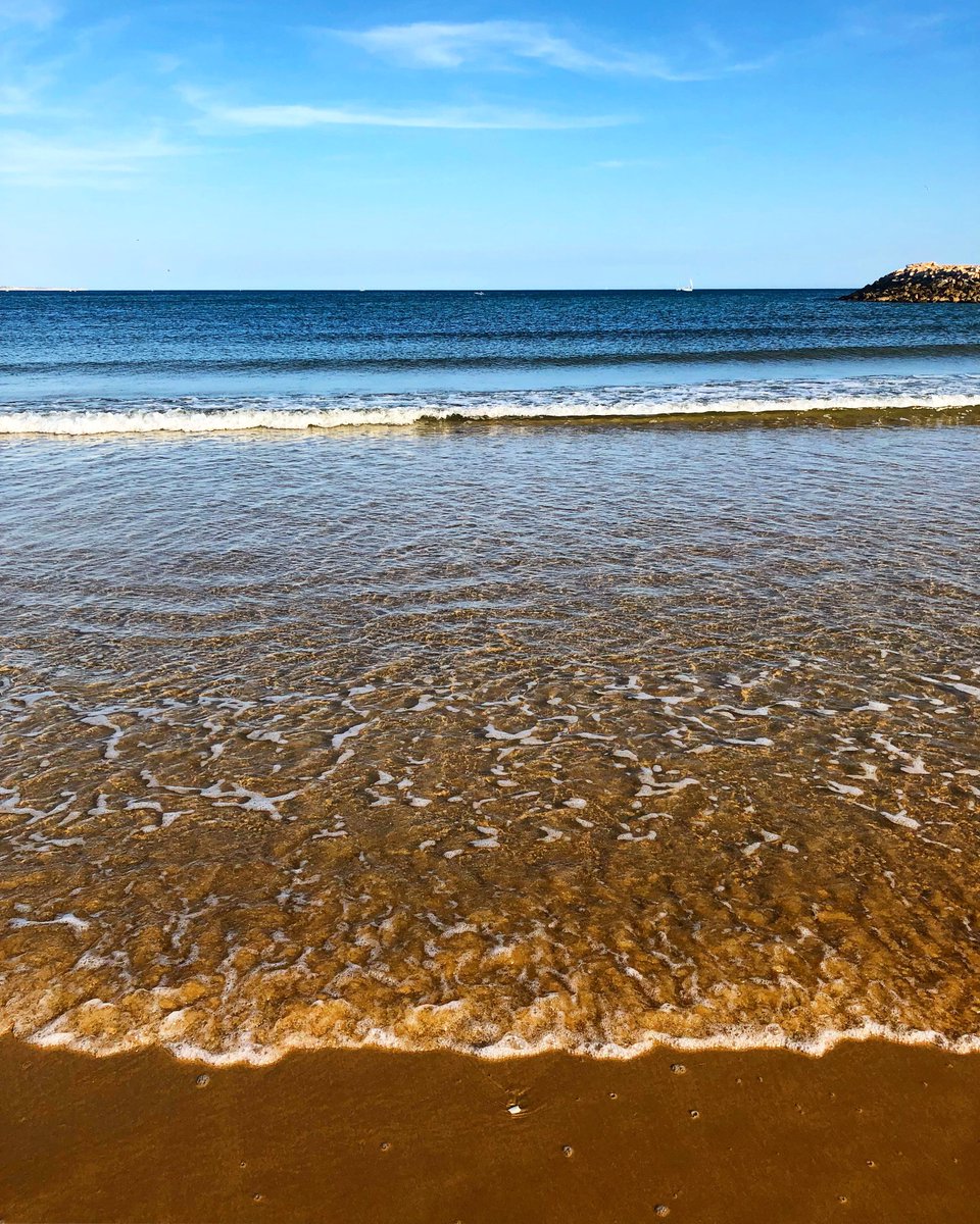 valetedecopaspt's tweet photo. 🔺Perto do mar.  ⛱👌 🌊
.
.
#lazer #lugares #algarve #lagos #meiapraia #praia #beach #mar #portugal #viajar #travel #go #landscape #paisagem https://t.co/wpTwuDiAA1
