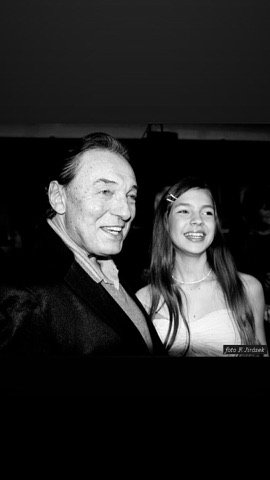 Bylo mi ctí. Nikdy nezapomenu na naše výjimečné setkání a děkuji za krásná slova! It was an honor. I will never forget our special meeting. Thank you for your beautiful words!