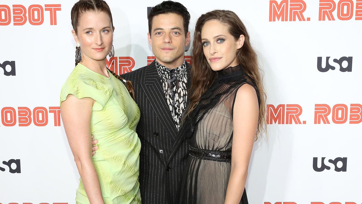 USANetwork's tweet image. Last night we took over the red carpet. Don&apos;t miss the Final Season of @whoismrrobot starting this Sunday at 10/9c on USA Network. usanet.tv/MrRobotParty