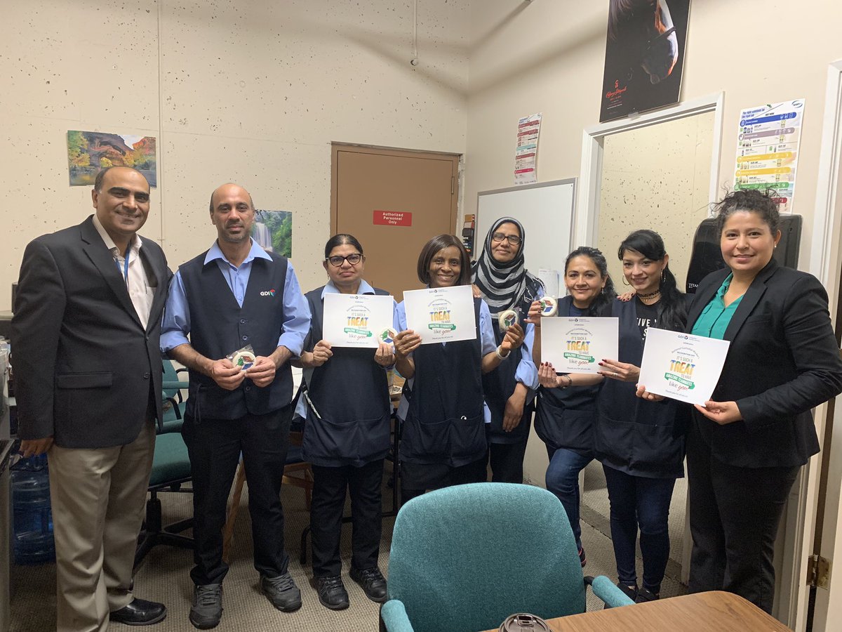 Kuldeep and Tezla are showing appreciation to their <a href="/GDIServices/">GDI Facility Services</a> staff today in downtown #yyc in honour of #NationalCustodialWorkersRecognitionDay #thankyou #gdi #clean