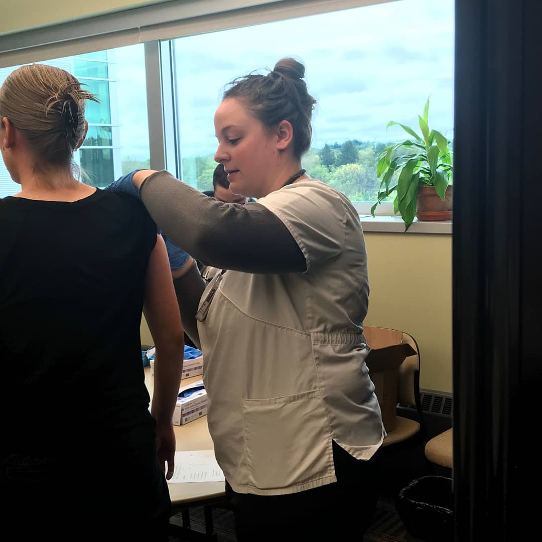 VibrantClinics's tweet photo. Vibrant health is proud to be the student health clinic for UWRF. Today we held a flu shot clinic for staff to keep them powered by health and wellness. #BeVibrant https://t.co/KhKe50tBVJ