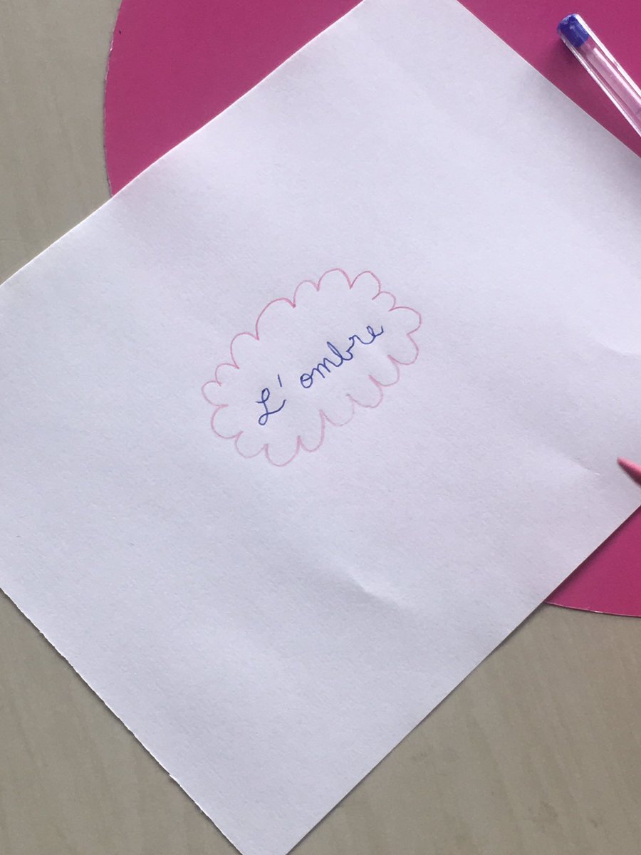 laclasse_demma's tweet photo. Après avoir manipulé, construire pas à pas, la première trace écrite / carte mentale avec les élèves... ils ont adoré ! @Lala78117 #teampe #teamce2 https://t.co/DpMHxd5pG5