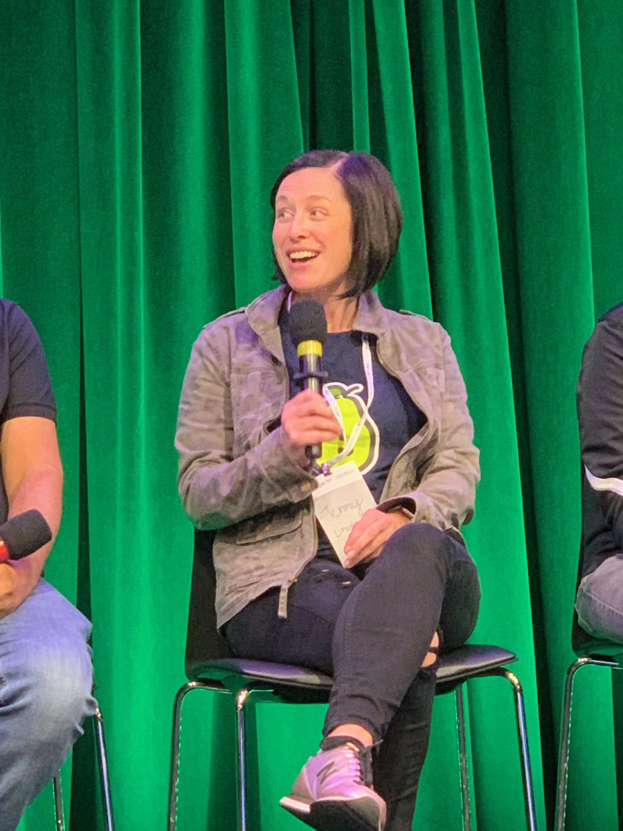 LJHSLancers's tweet photo. This LJHS Lancer is speaking about internet safety at Google. Great opportunity for her & a great reminder to all students. @jenniferokarma @PearDeck #googleforeduChicago
#Inspire203 https://t.co/bprrwL33RB