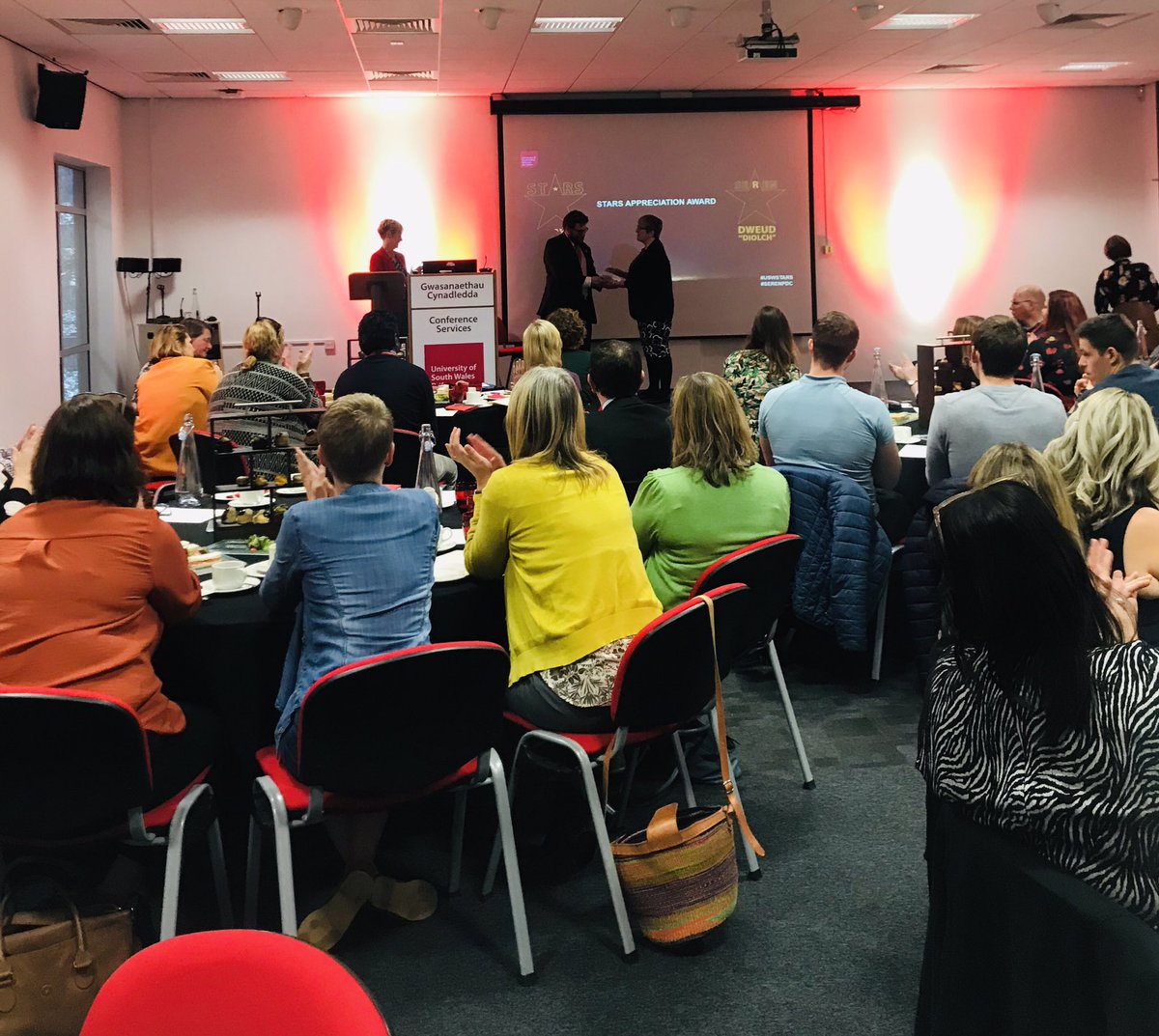 linxziloo's tweet photo. @BookishEmma Congratulations Emma a well deserved STARS Award for you ⭐️💖 #USWSTARS 🥳 https://t.co/Lf4lPx8MJ4