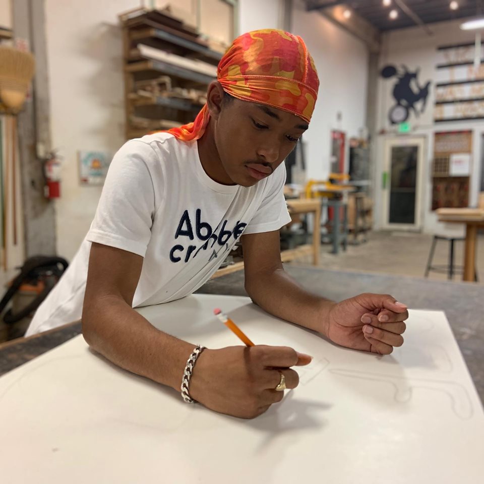 Baltimore Jobs & Resources (MOED) (@jobsbaltimore_) on Twitter photo <a href="/DentEducation/">Dent Education</a> Another cohort within Dent Education #YouthWorks was the Business Startup. They were taught to leverage the principles of design thinking and turn their ideas into products. At the Station North Tool Library they used drills, hammers & saws to create woodworking products to sell. <a href="/DentEducation/">Dent Education</a> Another cohort within Dent Education #YouthWorks was the Business Startup. They were taught to leverage the principles of design thinking and turn their ideas into products. At the Station North Tool Library they used drills, hammers & saws to create woodworking products to sell.