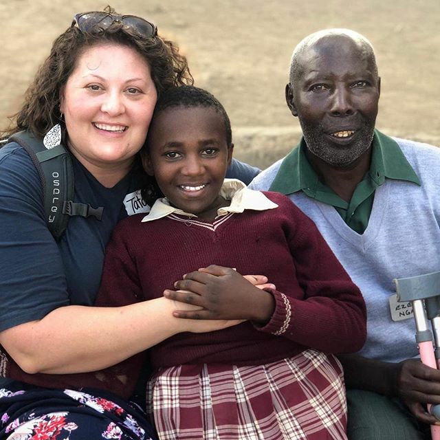 TatomPender's tweet photo. New family photo 🥰🇰🇪 #globalx #410bridge #kenya #family #withoutborders #myRabecca https://t.co/Af7R04TObS https://t.co/0dm0sT6NK2