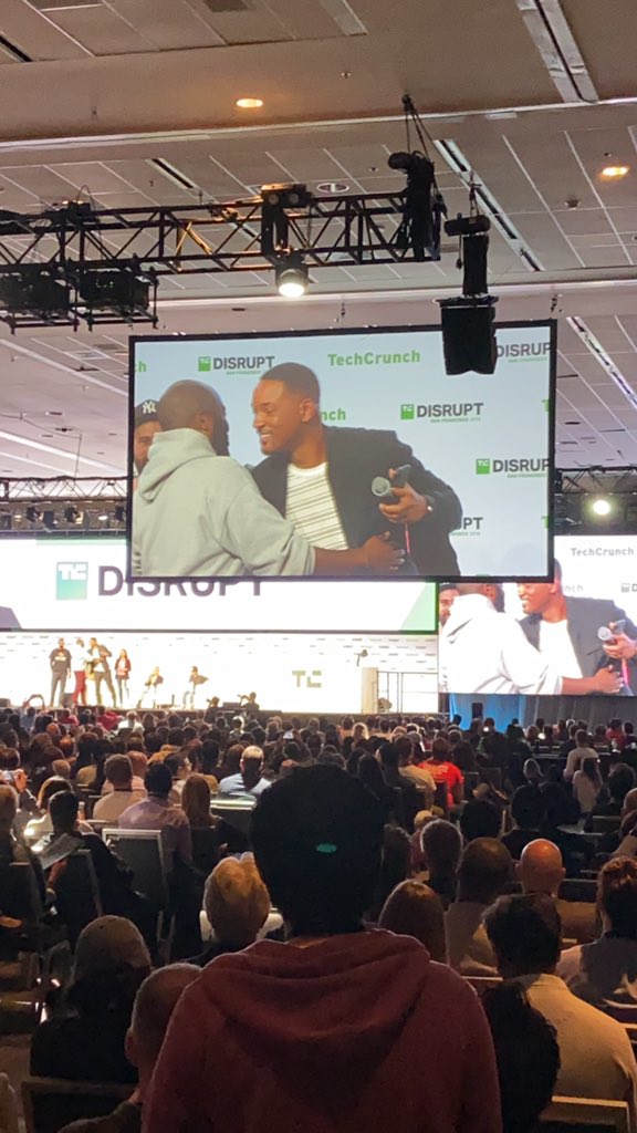 LeoSanada's tweet photo. Ran into Will Smith! #TCDisrupt2019 #TCDisrupt #WeAdmit https://t.co/Qwev0t7ygD