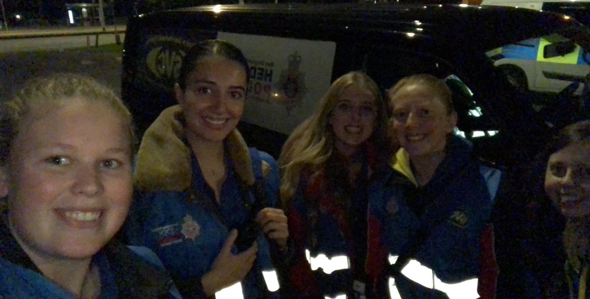 MikeUniSIO's tweet image. Our #SafetyBus &amp;amp; #StreetScheme @SWPVolunteers all ready to go for the first Wednesday after #Freshers2k19 has passed! 
Expect it to be a busy one folks! 
If you’re out tonight don’t drink in excess &amp;amp; look after each other, make sure ALL your friends get home safe! @commissionersw