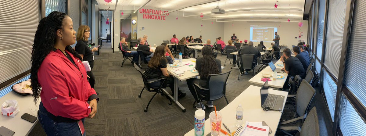 #FloorCoachNation was a huge success today! <a href="/jackhjohnson/">Jack Johnson</a> @leoniadavis_ <a href="/AmazingAymii/">🄰🅈🄼🄸🄸 🄳🄾🄽🄰🄻🄳🅂🄾🄽</a> <a href="/carlgraden/">Carl Graden</a> @markwirtz7 Thank you so much Zach and Motorola for coming through and supporting us! Thank you also to the amazing TM’s for your continued support! <a href="/_JazzyJasATL/">Jasmine S</a> <a href="/JJJAAAdams/">Jon Adams</a>