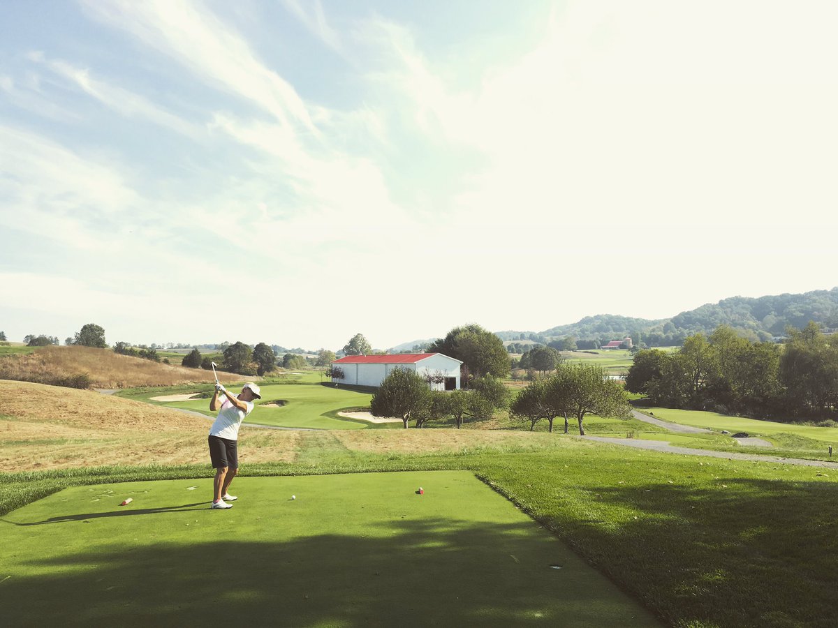 JakeAmosGolf's tweet photo. Took my mum to play some golf this morning at the @TheOldeFarm been amazing having her visit this past couple weeks. She got to meet new baby Jasper, my @ETSU_MGolf team and my hometown Johnson City. Until next year mum... Love ya
#amosfamily #JC #ETSUgolf https://t.co/3RqK0k4Azq