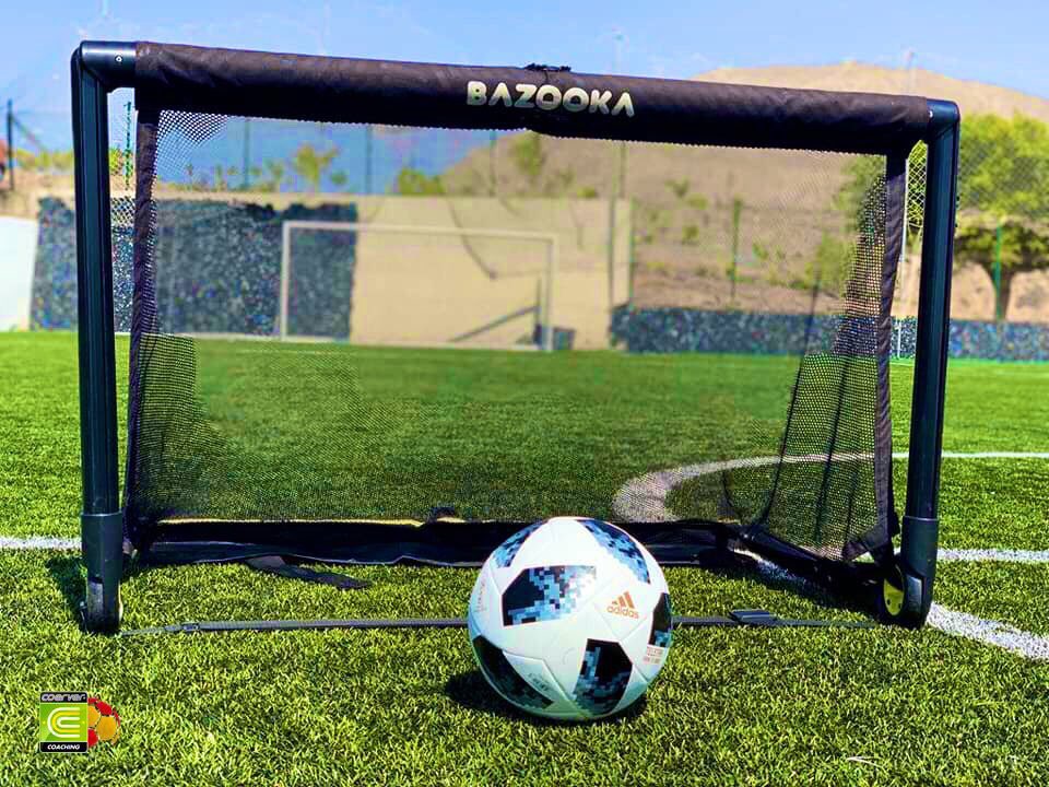 Guillermo041281's tweet photo. Gran sesión #coerver hoy en el campo del @CDSportBernesga trabajando los cambios de dirección. Mañana estaremos a las 19 en el @cdboscoleon ampliando los adeptos al #metodocoerver en #leonesp ven a conocerlo!! https://t.co/k5wY4OyaKx