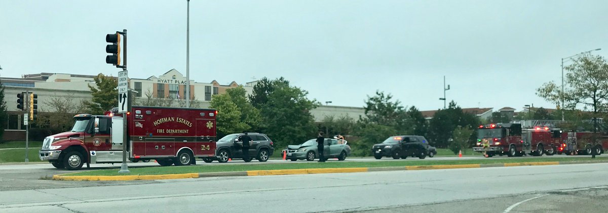 WBBM1059Traffic's tweet photo. Heads up #HanoverPark
Thanks to Kris Habermehl in #Mobile780 for keeping us up to speed on the roads....
WB #HigginsRoad jammed from #Barrington to #ShoeFactoryRoad with a crash in the left turn lane
@WBBMNewsradio
#ChicagoTraffic https://t.co/ZUKil1inJg
