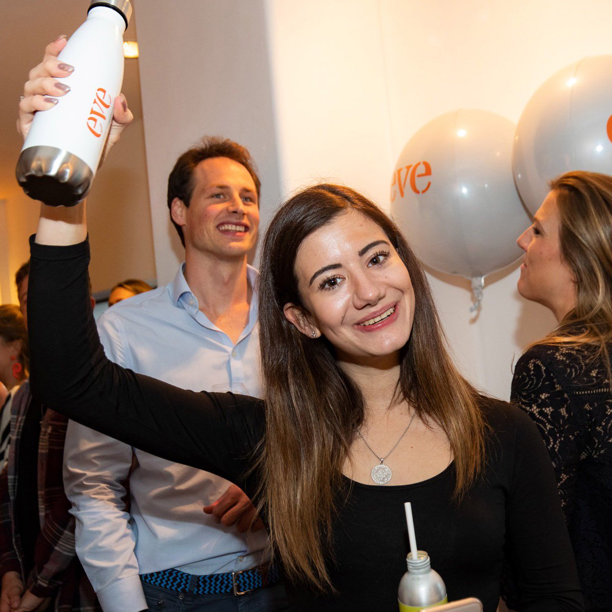 goaskeve's tweet photo. eve selfie bots, a WHOLE restaurant hand-drawn, interactive vending machines filled with eve’s finest merchandise we’ve got it all 🎉 We don’t want to get emosh but tonight has been amazing! Here’s some snaps from the night so far 📸 #GoAskEve #venues #events #london https://t.co/eWsYKsf8ux