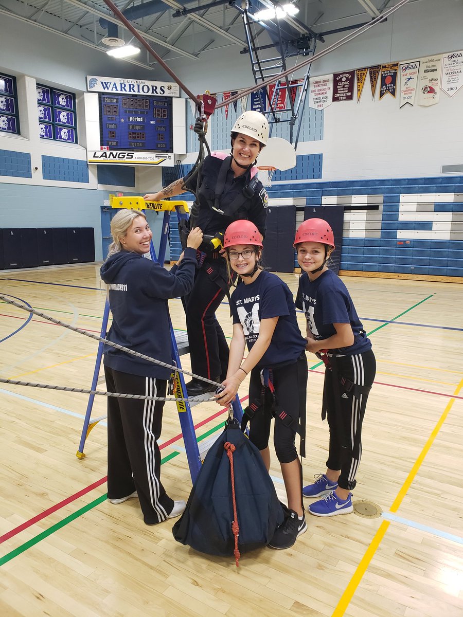 PCWilsonWPS's tweet photo. I would like to officially enroll in the @smchswoodstock girls gym class please!! Thank you so much for #showingmetheropes 😆 ladies! Loved #hangingaroundwithyou 🤣! Check out @PCWilsonWPS insta for the video's! #smchs #wps #recruitthevp #thedroppyfeeling #hsro #lovemyjob https://t.co/Lm12LnZh41