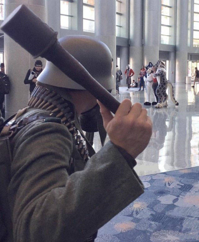 klara_sjo's tweet image. In a war between Nazis and Furries, who would you side with?