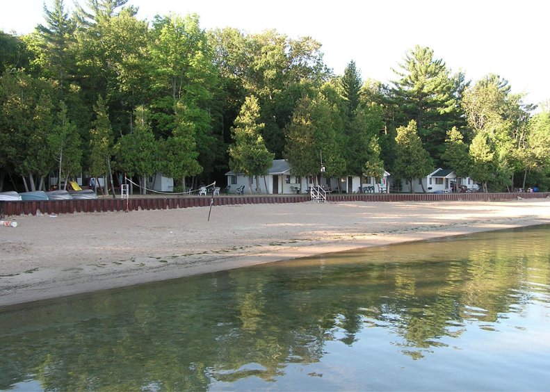 RT<a href="/CedarRestResort/">Cedar Rest Resort</a>: It's never too early to plan your next vacation! How long do you plan on staying at Cedar Rest Resort next spring? bit.ly/2BAvTYb