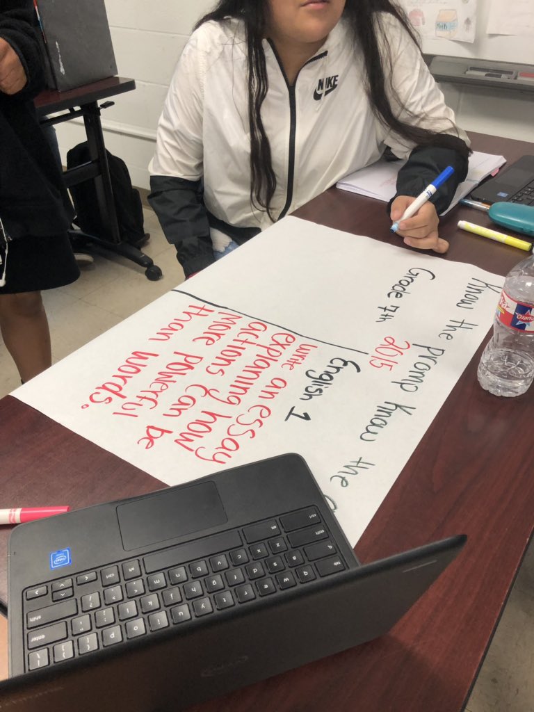 CBaucom1972's tweet photo. Ss collaborating and learning to break down the prompt from 7th grade and now heading into 9th. #nevertooearlytostart #fw2 @echstylerisd @tylerisdlearn @TISDELAR612 @tylerisd https://t.co/VUUVYQN6pC