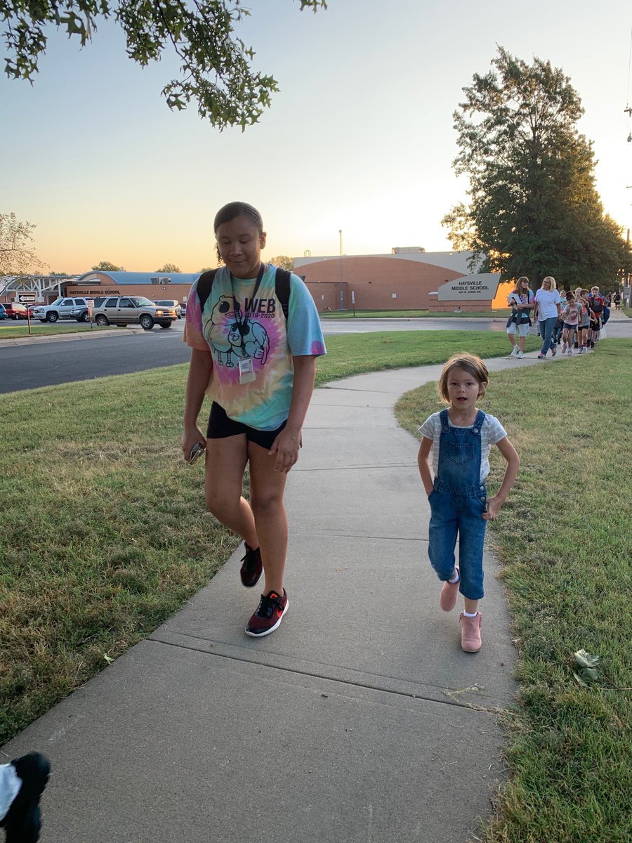 HMSWebCrew's tweet photo. Walk to School Day at Rex! We had an awesome morning walking our future Hawks to school today! https://t.co/RN4ijuL6Ob