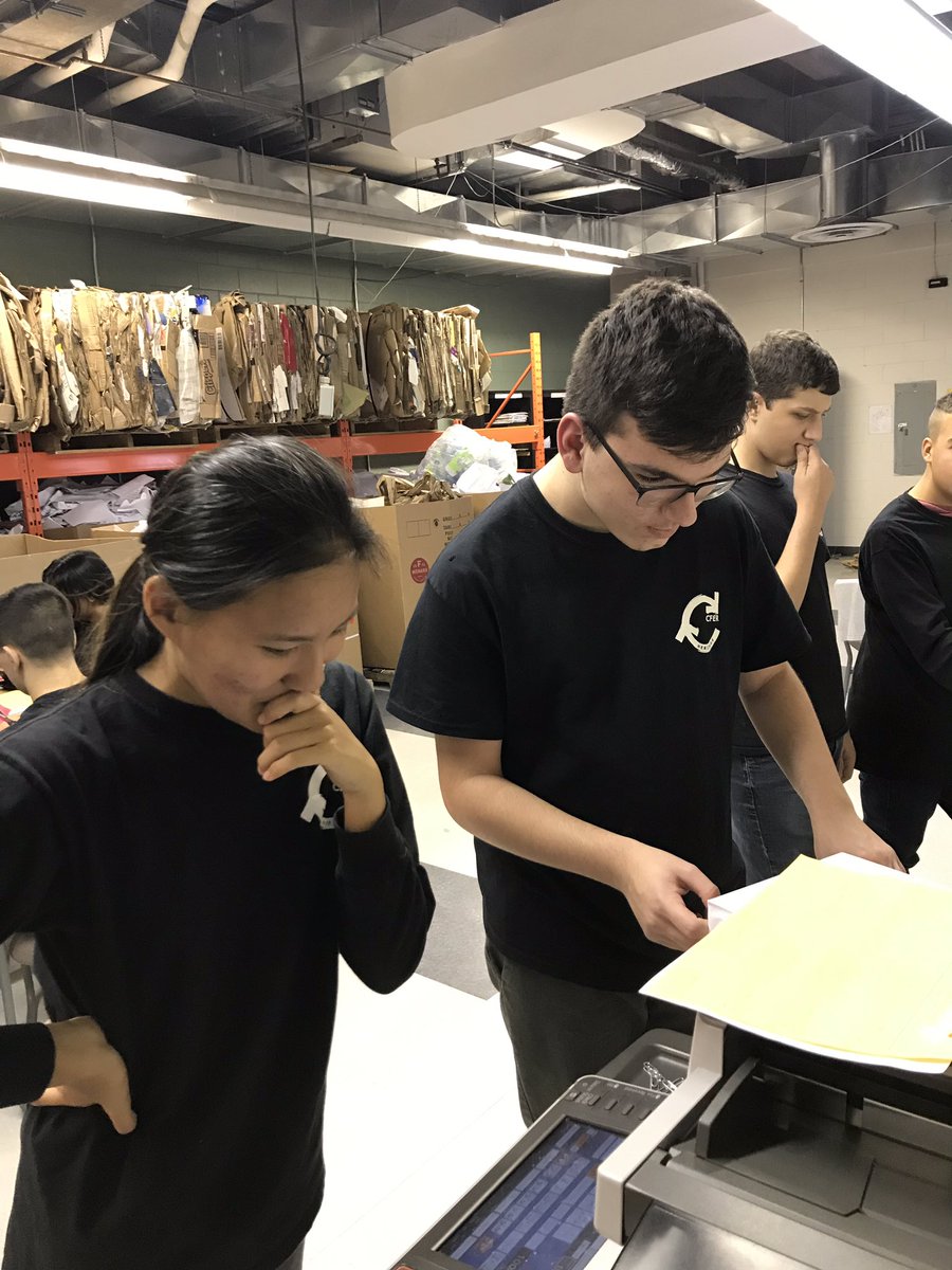 Cferhrhs's tweet photo. Nothing makes the CFER teachers more proud than having the veteran students teach and train the new students in the workshop and printshop. #reseaucfer #cferpic https://t.co/6hlRXJ8H0W