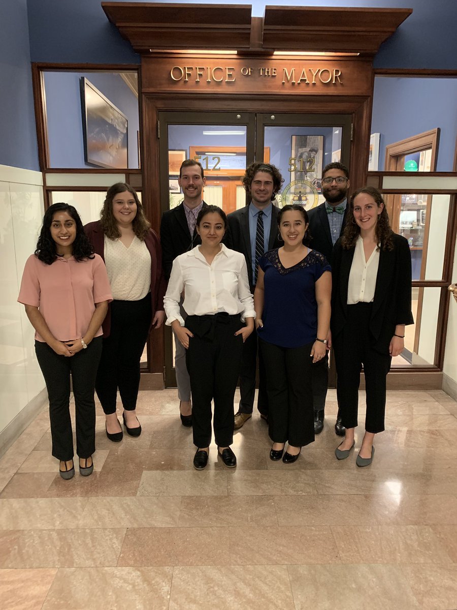 JosiahGilliam's tweet photo. Great to meet this year’s cohort of Coro Pittsburgh Fellows @Coro_Pittsburgh. Congratulations to you all✨ https://t.co/e1gGxcVC4N