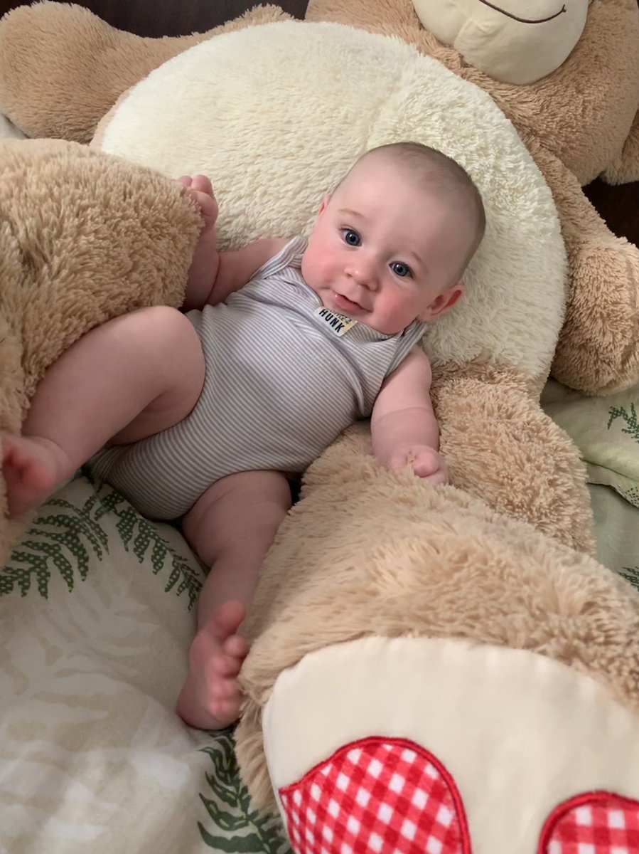 payton_healey's tweet photo. spending the day with my most perfect baby boy๐ #AuntP https://t.co/8b5y9q6vKM