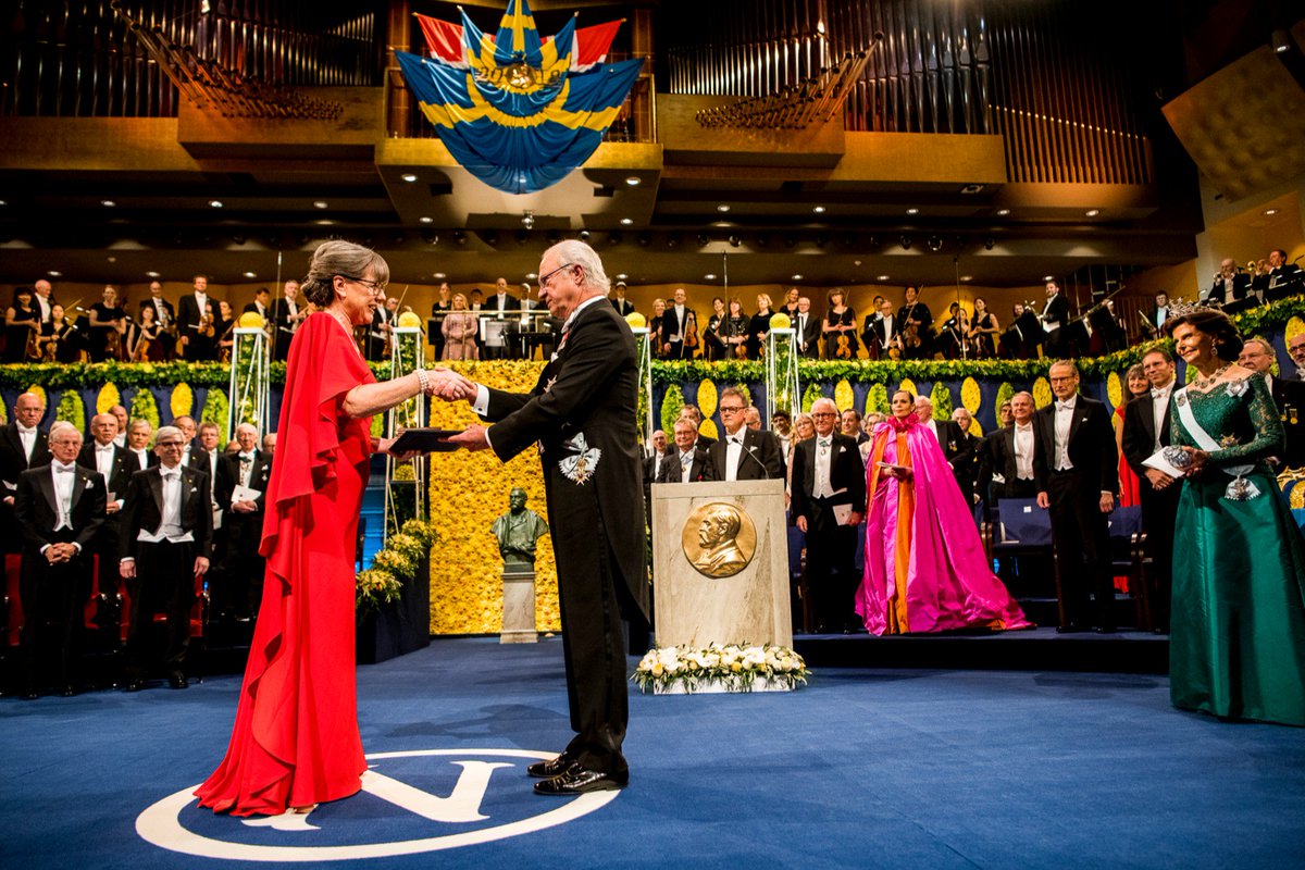Today we're celebrating one year since the announcement that #UWaterloo Professor Donna Strickland won the Nobel Prize in Physics! #NobelPrize <a href="/NobelPrize/">The Nobel Prize</a>