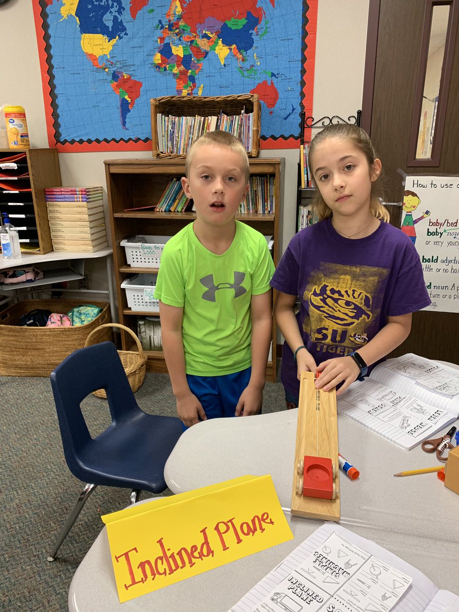 RobinZorkic's tweet photo. Exploring how simple machines work in Science #eseSOAR https://t.co/PNEtXsXJrg