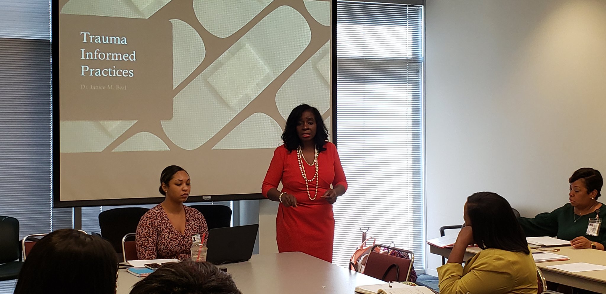 HISD Teacher & School Leader Incentive Program (TSLHoustonISD) / Twitter