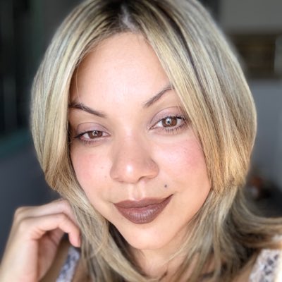 GlamourMa's tweet photo. #NewProfilePic https://t.co/RuekW30Kxg