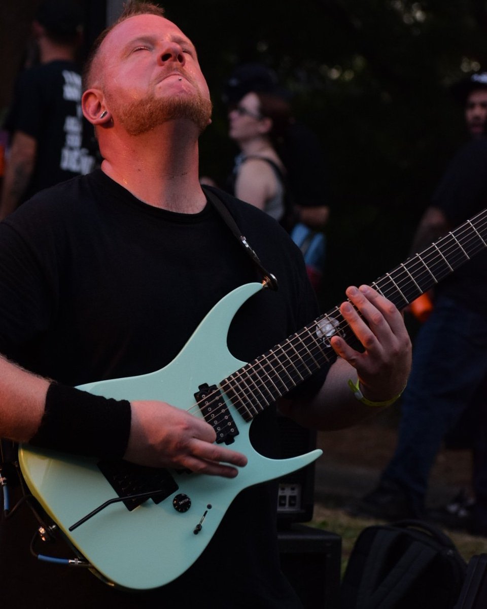 MonochromaticBl's tweet photo. John at Hobbsfest!
📷: @InMoshWeTrustt
#monochromaticblack #john #johngribbin #metal #metalhead #metalband #metalmusician #metalmusic #newyork #longisland #guitar #guitarist #metalguitarist #deanguitars #peavey #daddario #dimarzio #rustycooley #metalguitar https://t.co/ZUr6KvDXWZ