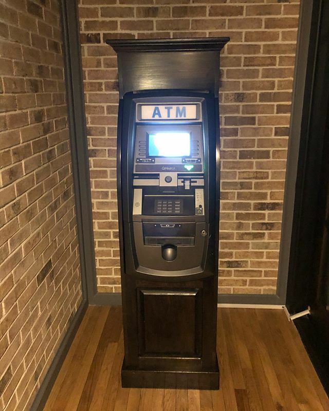 ajbraywrites's tweet photo. I just noticed we have an ATM in the hotel. It’s the most wicked bank machine I’ve ever seen. Well done. #antiquelook #steampunk #coolrandomthings https://t.co/EBjgs3cGwK https://t.co/fRgB48zdKZ