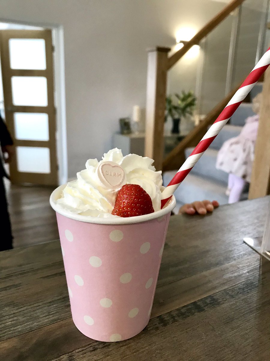 Lytham Fizz tweet media