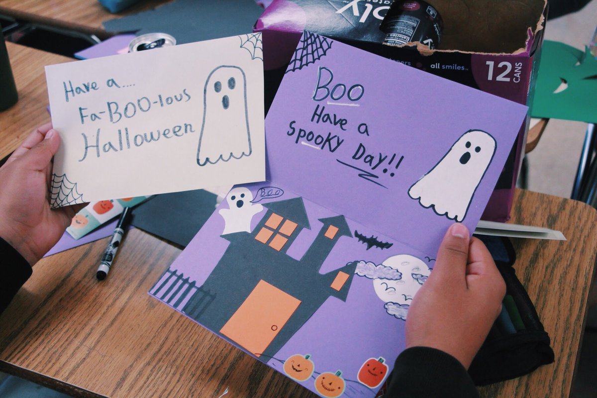 nshsinteract_'s tweet image. Today we made cards for pediatric patients at Natividad Hospital! 💙💛👧🏻