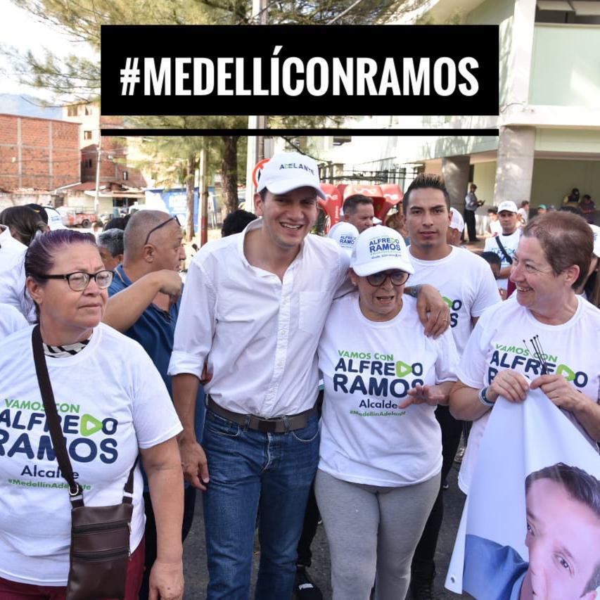 RamosMiAlcalde's tweet photo. #MedellínConRamos un hombre cercano a la ciudadanía, que escucha y soluciona! @AlfredoRamosM https://t.co/vYvUVxYV6A