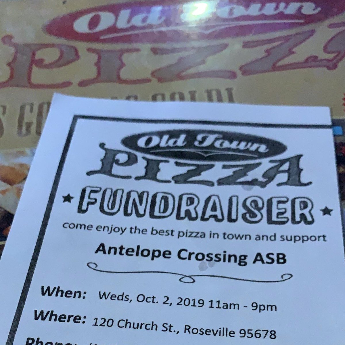 acms_asb's tweet photo. Don’t forget to head over to the Dine and Donate night tonight! Show them the flyer and 15% will be donated back to the school!! https://t.co/qTtUEwUJAl