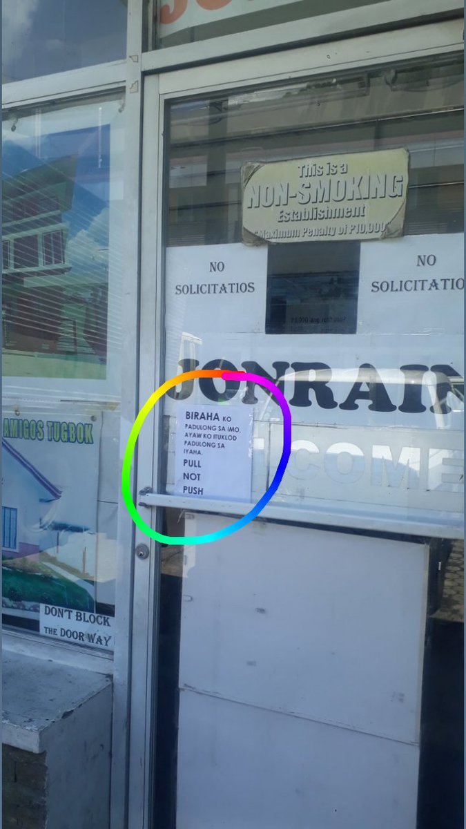 connieklietz's tweet image. Nakita ko rani duol sa Holy Cross😂
#PULLnotPUSH