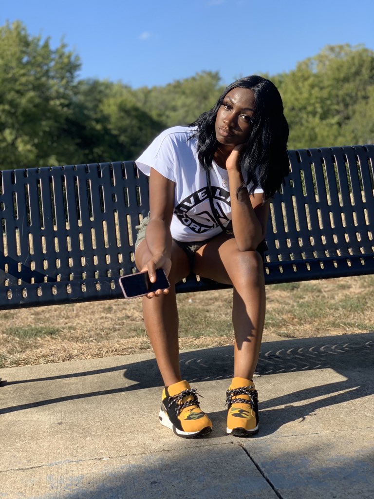 Real_Killezzy's tweet photo. Major S/O to @ImUrDestinyy for rocking my merch! π₯π₯π₯π¦ #LiveLargeForever #Clothing #Dallas #Memphis #Model #Promo https://t.co/2poNoMx6iq