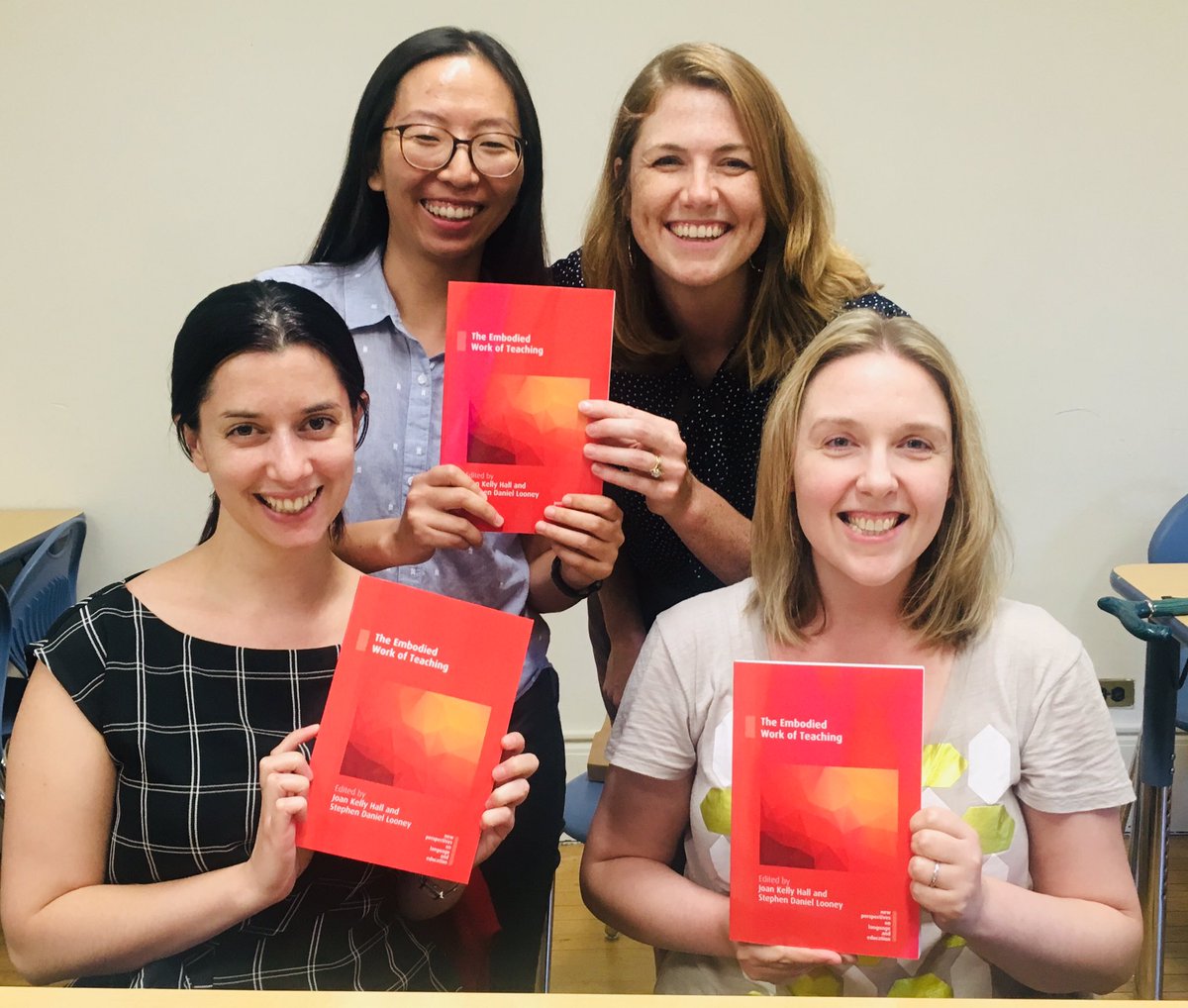 lansi_tc's tweet photo. Very happy and proud #lansibunch contributors to the new #CA volume on the #embodied work of #teaching. #altesolstudents #LanguageUse @TeachersCollege @TCAandH @AAALGrads @ClassDisc @CEAPP_PennState 👍😀👏🎈👊❤️ https://t.co/pAhtNBhwzj