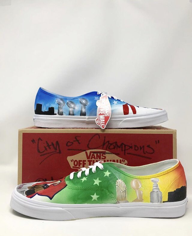 HailzByDesign's tweet photo. “City of Champions” Boston Sports theme Vans
@OnlyInBOS @wtwmass @VANS_66 
@davidortiz @TomBrady 
#Boston 
#CustomShoes https://t.co/Uuynw7ApdT