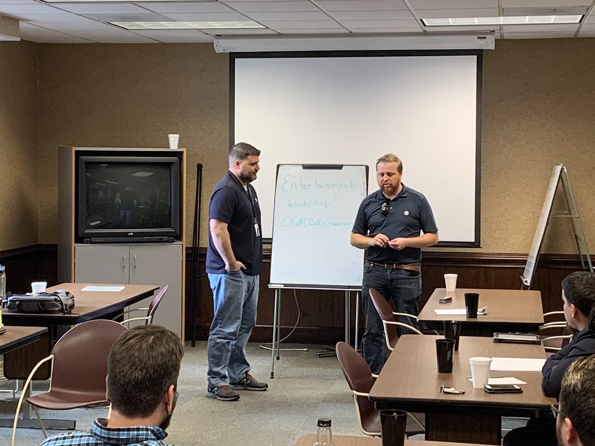 Enrique Niggemann tweet media