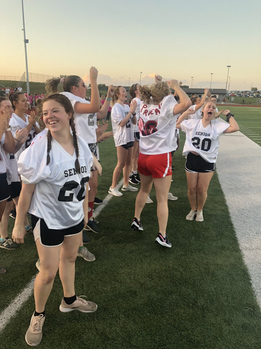 fhnactivities's tweet photo. Powderpuff time! https://t.co/m1bcohJlJI