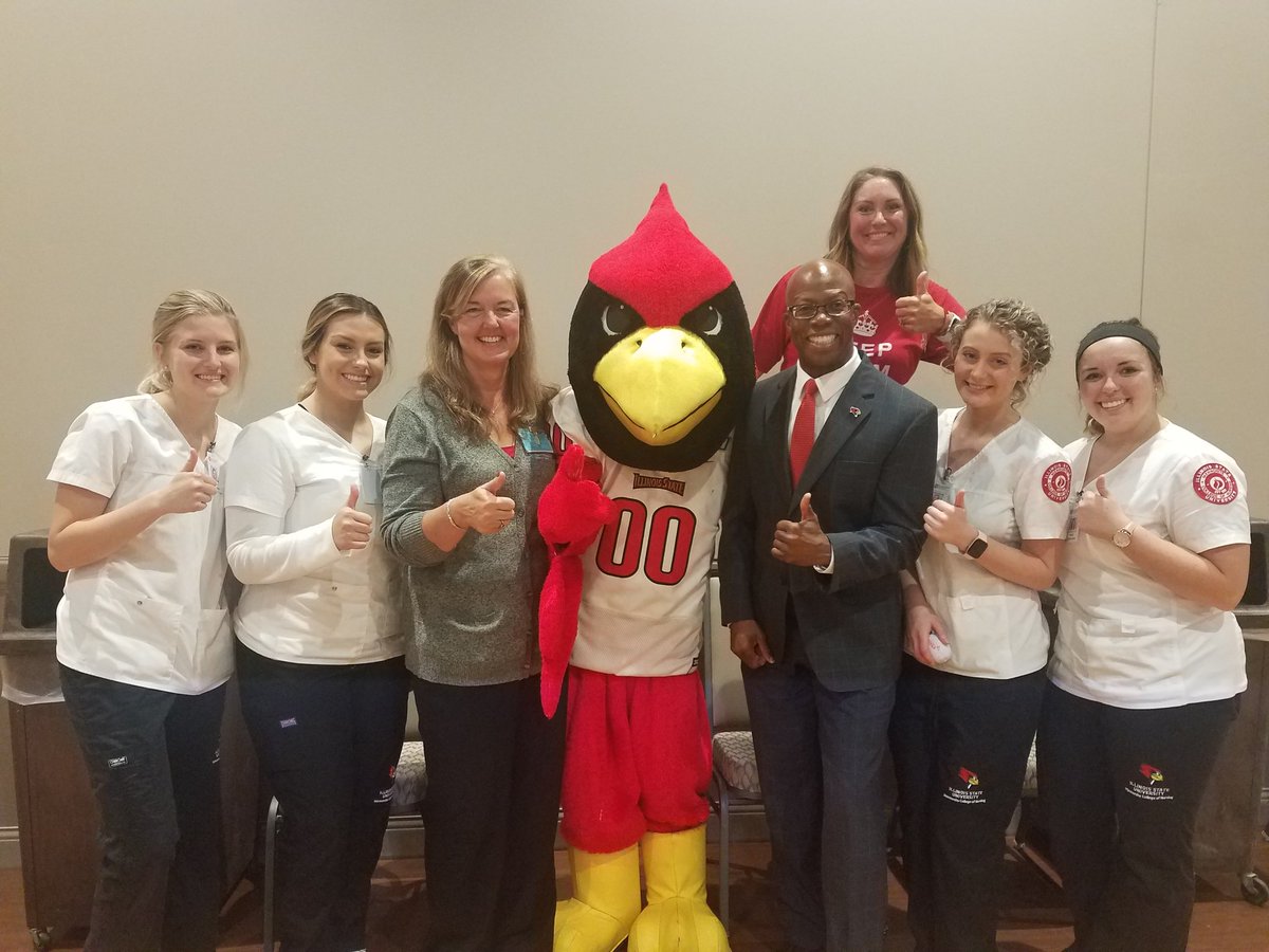ISU_Health's tweet photo. Reggie and LJ came to the flu shot clinic today! Will we see you tomorrow?! 9am -4pm tomorrow and Friday in Ballroom 1 at the Bone Student Center @_StudentAffairs @WellnessILState @ISU_DoS @NursingISU @SWAT_Gspot @ISUCampusRec @IllinoisStateU https://t.co/1J1ncLBUQR