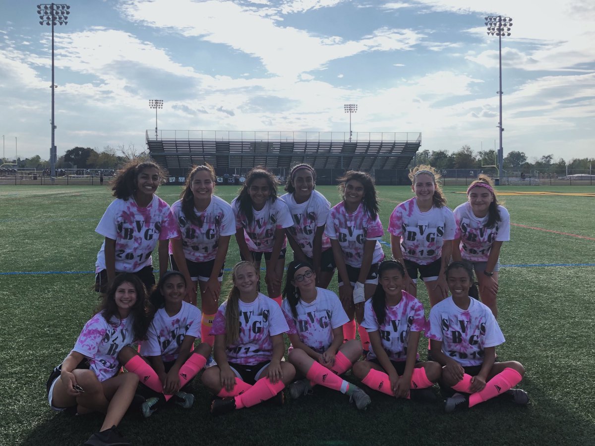 SB_GSoccer's tweet photo. Great 5-1 senior night win!!! Goals from Megan Hallihan (Sr.), Micky Maples (Jr.), Brooke Valan (Sr.), and Kelly Martin (Jr.)!! No better way to celebrate the seniors ⚽️💓💓 https://t.co/FHrxk5BpX9